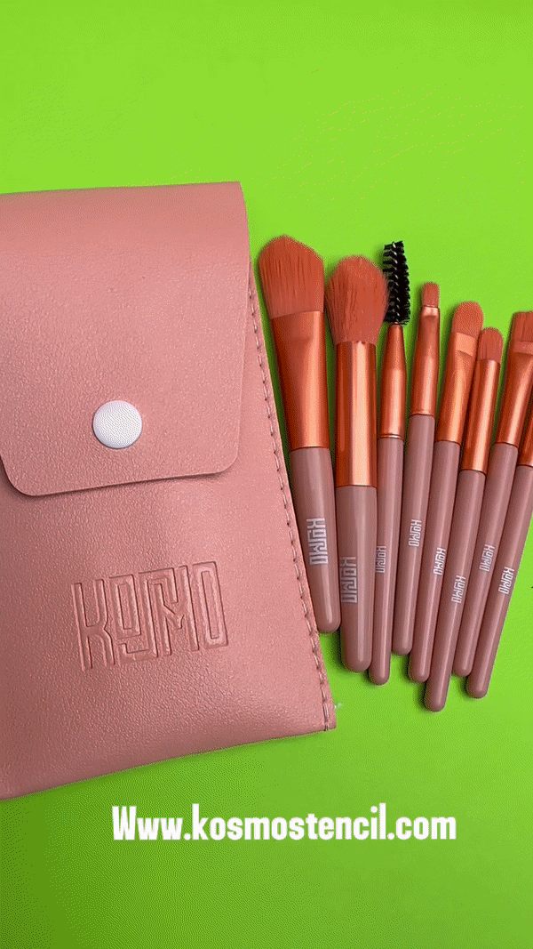 Kit Kosmo + pennelli viaggio!