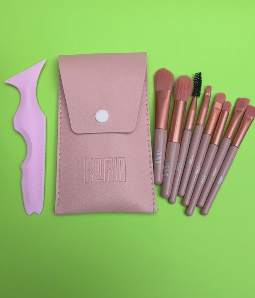 Stencil makeup in silicone